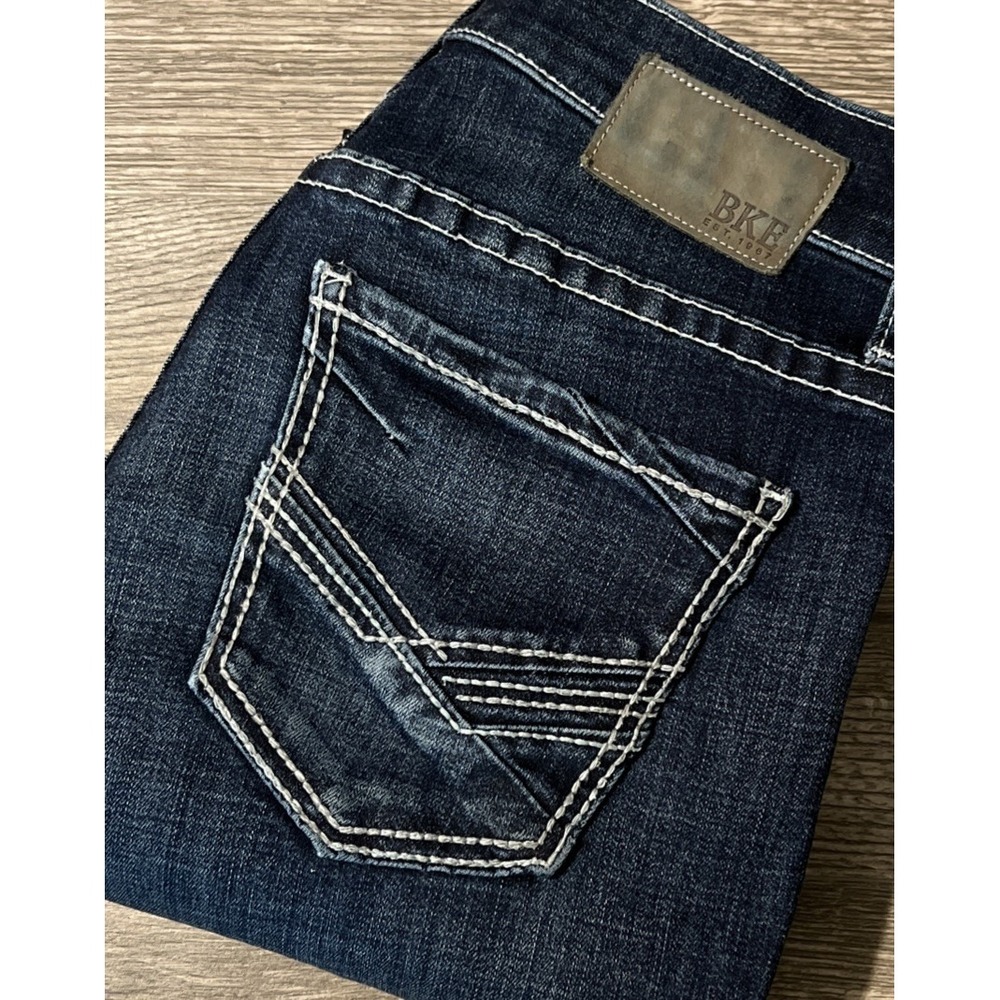 BKE Buckle Jake Straight Leg Stretch Dark Wash Blue Jeans Size 30x32 (30x33)